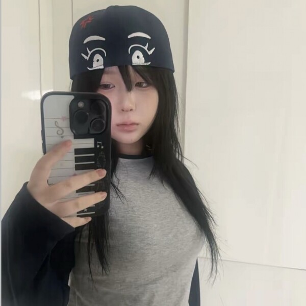 틴스튜디오,Shun Logo Eyes Cap [navy]