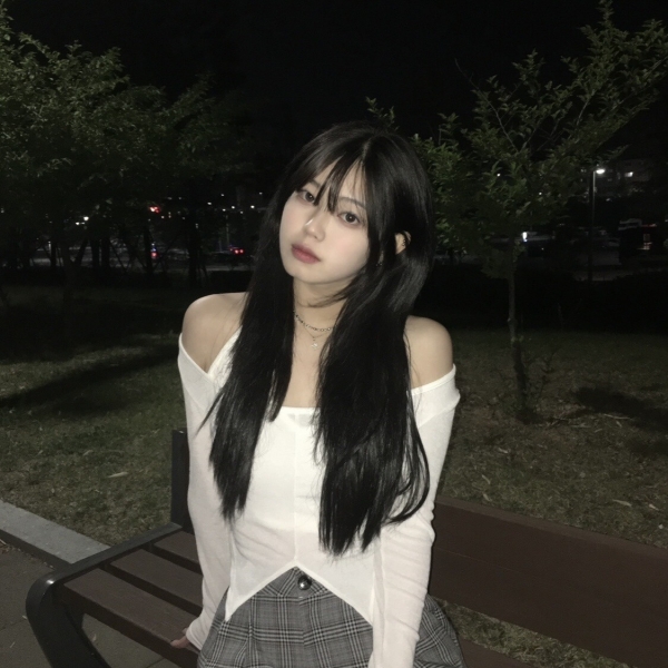 틴스튜디오,MRT halterneck off-shoulder tee